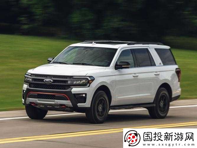 歐美大尺寸-SUV-：豪華與性能的完美結(jié)合