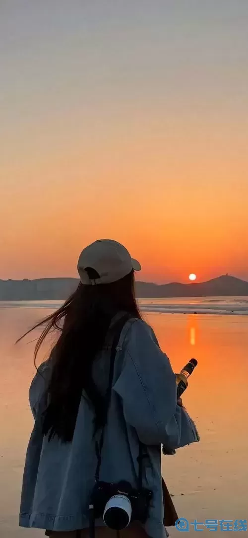 嫩葉草滿18點(diǎn)此進(jìn)：勇敢邁向成年之路