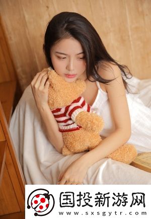 www.桔色成人.com：這家站引發(fā)的道德與法律爭議令人深思！