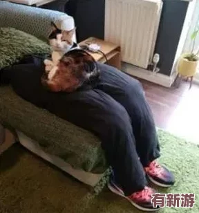被教官按在寢室狂到腿軟