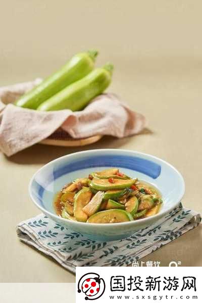 往下面放什么像舌頭的東西