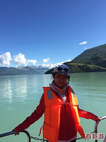 淑榮一次上船開到湖中間去