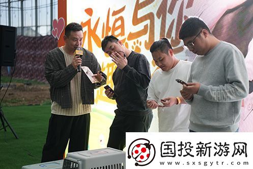 永恒之塔攜手玩家登陸“上海貓島”參與公益項目關愛社區(qū)流浪貓