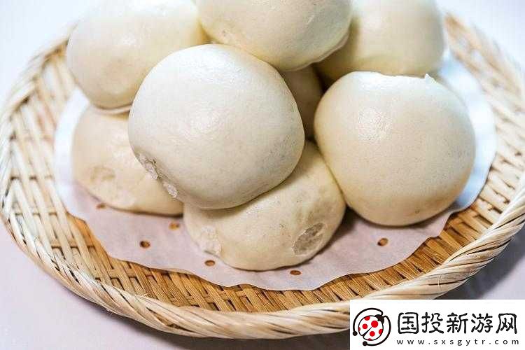 白花花大饅頭：美味誘惑惹人饞