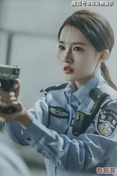 亞洲國產(chǎn)精品警花張津瑜：觀眾熱評其演技出色-劇情緊湊引人入勝-成為新一代的熒幕女神