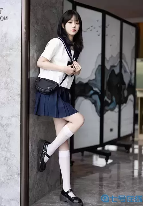 穿越到隨處可以C的世界：探索無限可能的奇幻旅程