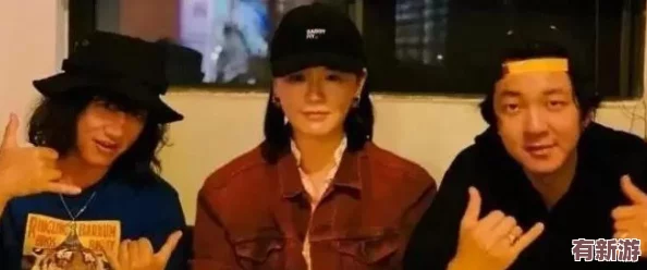 明星黑料網(wǎng)站曝光：眾多知名藝人私生活遭到揭露-引發(fā)網(wǎng)友熱議與關(guān)注-輿論風(fēng)波不斷升級(jí)