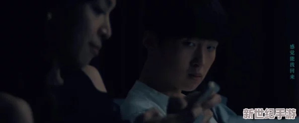 漂亮的瘦子朋友：她用獨(dú)特的時(shí)尚品味和積極的生活態(tài)度-成為了朋友圈中的亮點(diǎn)與靈感源泉