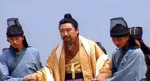 諸葛亮趙云黃忠蜀槍?xiě)?zhàn)法：解析三國(guó)時(shí)期蜀漢名將的戰(zhàn)術(shù)智慧與軍事策略的深遠(yuǎn)影響