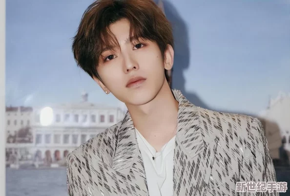 男人的坤坤扎進女人的坤坤里開元