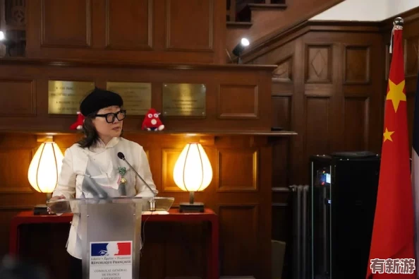 張律渝和呂總?cè)壳?></p><p>面對這樣的未來挑戰(zhàn)，張律渝與呂總的團(tuán)隊(duì)如何準(zhǔn)備？公眾期待著這兩位杰出人物的更多創(chuàng)作與合作，進(jìn)一步推進(jìn)藝術(shù)與商業(yè)領(lǐng)域的深度融合。他們的故事激勵(lì)著更多的創(chuàng)作者與企業(yè)家探索新的可能性。</p>
	       
                </div>
                <div   id=