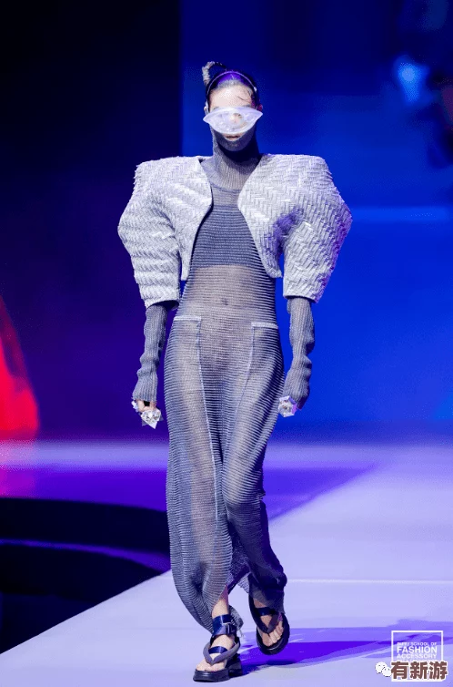 17c.-事半功倍-揭示了這一時期的文化與科技成就如何影響社會發(fā)展與人們生活方式的變遷