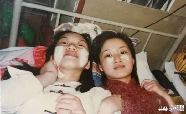 初中時當著舍友面導(dǎo)管-回憶起那段青澀歲月的尷尬瞬間與成長經(jīng)歷