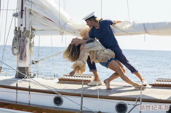 淑榮二次上船開到湖中間去-竟然被目擊與神秘男子共度浪漫時(shí)光-引發(fā)眾人熱議！