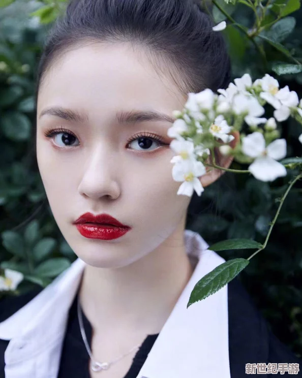 鏗鏘鏘鏘鏘鏘好多少人：探討當(dāng)代社會中人與人之間的關(guān)系與互動-反映出情感的深度與廣度