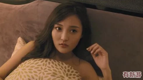 插插插影庫：傳聞某知名導演與女主角私下交往-背后故事引發(fā)網友熱議！