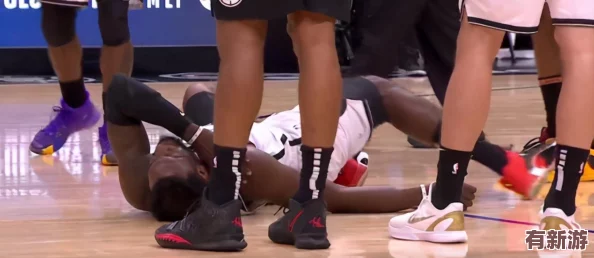 班長是班級的公共泄憤工具-竟然被同學(xué)們私下稱為“情緒垃圾桶”-背后故事讓人心疼不已！