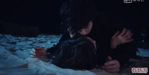 毛片多多＂背后隱藏的秘密：知名導(dǎo)演與女主角私下關(guān)系曝光-引發(fā)網(wǎng)友熱議和討論！