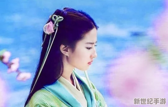 古裝一級婬片AAAAAA：在傳統(tǒng)文化與現(xiàn)代審美交融中-如何平衡藝術(shù)表現(xiàn)與社會價值觀的沖突