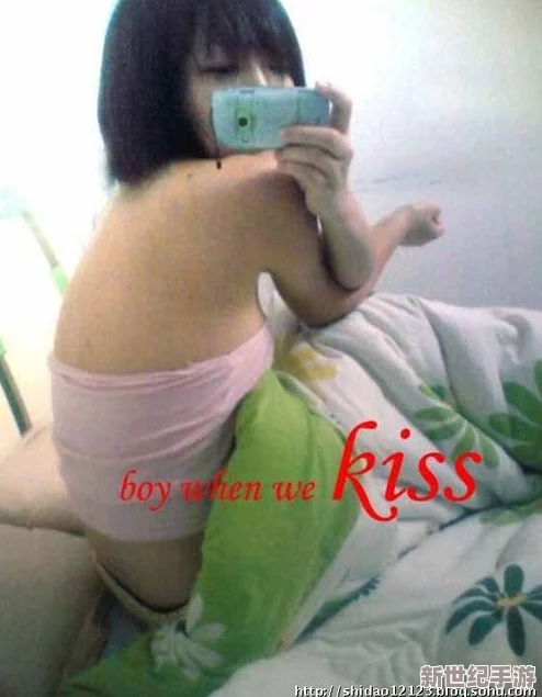 性機(jī)渴XXXXXXHD：傳聞某明星因私生活混亂被拍到-內(nèi)幕曝光引發(fā)網(wǎng)友熱議與討論！