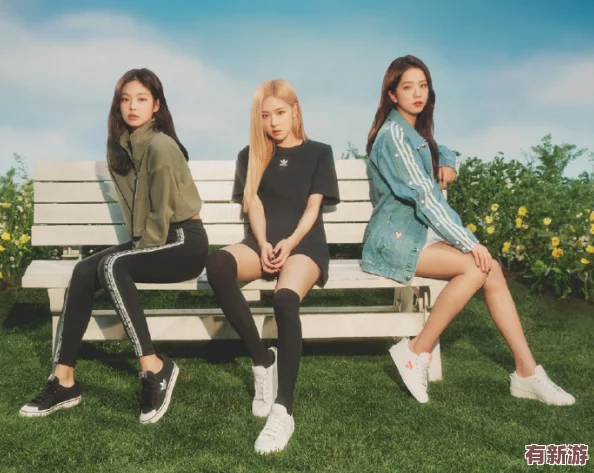 Blackpink運(yùn)動(dòng)大片：四位成員展現(xiàn)活力與時(shí)尚-傳遞積極生活態(tài)度-引發(fā)粉絲熱議