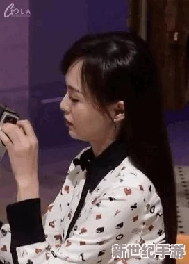 兩個(gè)人打撲克劇烈運(yùn)動(dòng)：這種看似靜態(tài)的游戲竟然能引發(fā)如此激烈的身體反應(yīng)-令人意外又好奇