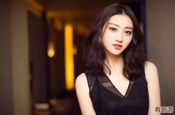 老熟女HD：傳聞她與年輕小鮮肉的戀情曝光-背后隱藏著怎樣不為人知的故事