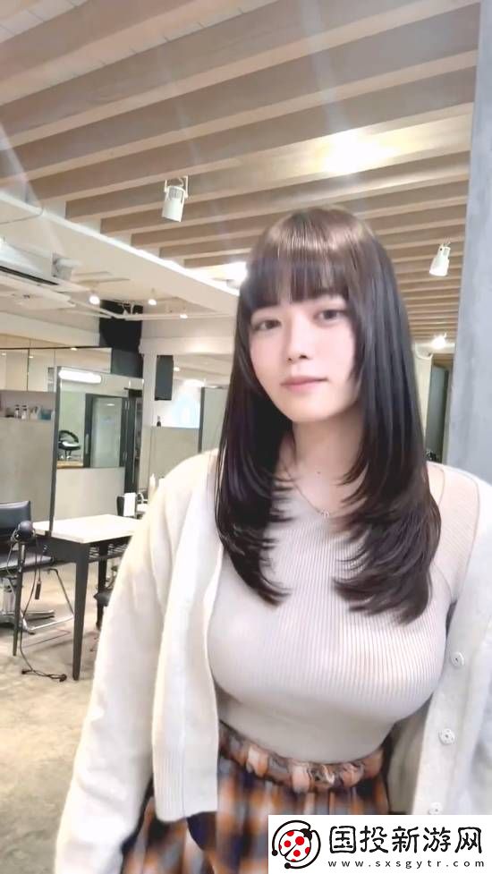 東云海發(fā)視頻曬新發(fā)型