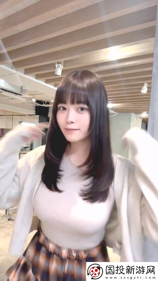 東云海發(fā)視頻曬新發(fā)型