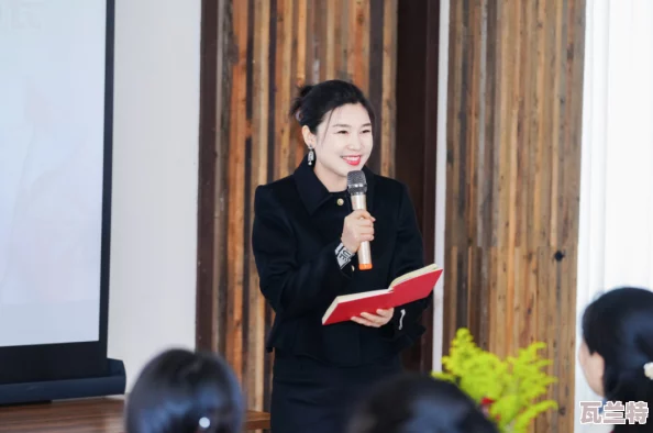 四川婦女BBBW和BBBWm：探討女性在現(xiàn)代社會(huì)中的角色與挑戰(zhàn)-關(guān)注她們的生活現(xiàn)狀與未來(lái)發(fā)展方向