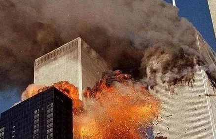 911爆料小僵尸事件詳情：神秘現(xiàn)象引發(fā)廣泛關(guān)注-專家解析背后真相與影響深遠的社會反響