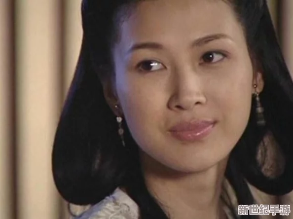 麻豆李蓉蓉少婦：影視圈乘風(fēng)破浪的女演員-如何在職場(chǎng)與家庭中尋找平衡和自我定位