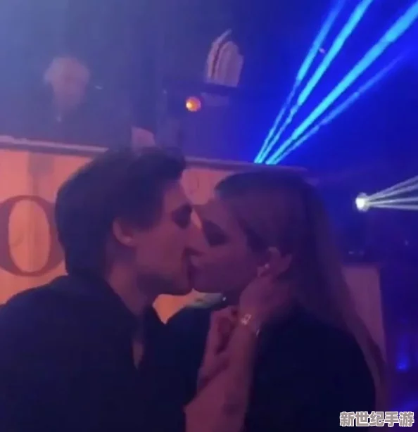 生日3q胖子花落中途