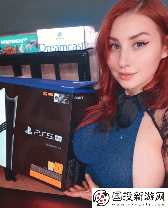 大姐姐推主美圖分享：美女送貨員送你PS5Pro！
