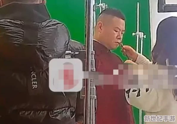 污污污視頻：某知名明星被拍到私密生活-網(wǎng)友熱議其背后的真相與隱秘關(guān)系！