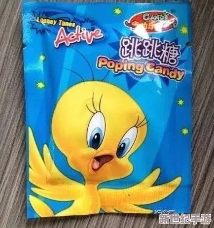 男孩被改造成女性乳膠皮套