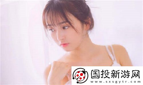 我女朋友的媽媽雙字id5的人生智慧：家中穩(wěn)固的支柱與暖心榜樣！