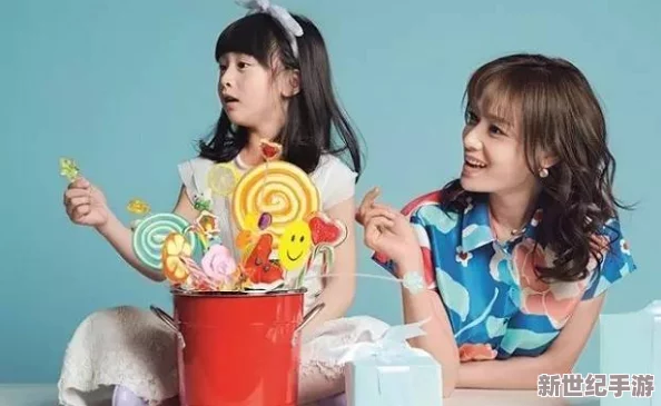 一小孩半夜喂女孩吃坤巴-網(wǎng)友紛紛表示：這是什么奇特的友情-還是另有隱情-引發(fā)熱議！