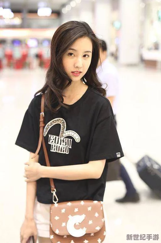 韓國剛滿十八歲女生穿衣搭配：探討年輕女性在時尚選擇上的多樣性與個性化-展現(xiàn)青春活力與獨特風格