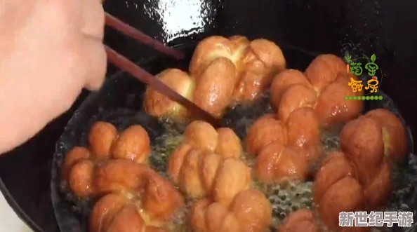 制品廠麻花豆是一種獨特的休閑食品-以其酥脆的口感和豐富的風(fēng)味受到消費者喜愛-適合各種場合享用