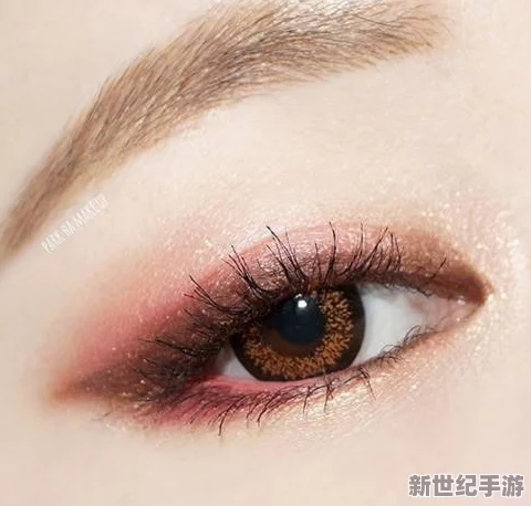 奇米四色眼影777888是一款色彩豐富的眼影盤-包含多種流行色調(diào)-適合各種妝容需求-讓你的眼妝更加迷人