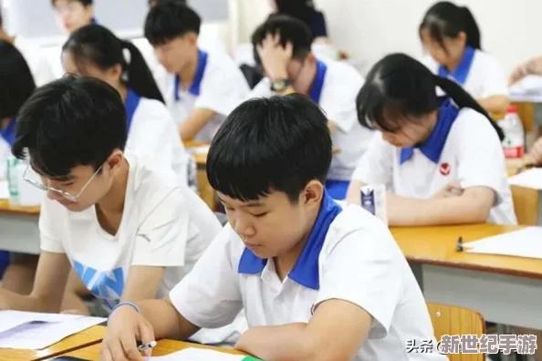 隨時(shí)隨地都能草的學(xué)校教師的作用