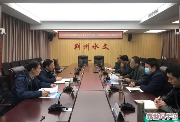 一面膜胸口一面膜下面短片