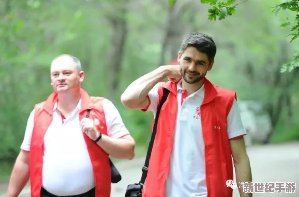 亞洲18-在線天美傳媒潘甜甜：最新動態(tài)與發(fā)展引發(fā)廣泛關(guān)注-粉絲熱議其未來作品方向