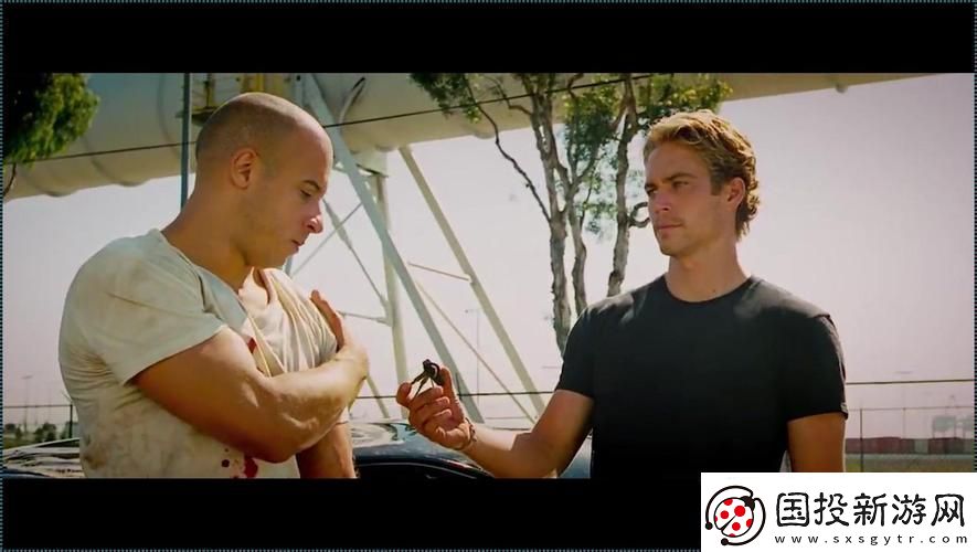 歐美致敬很多經(jīng)典的黑白mv-重溫影像魅力與文化精髓