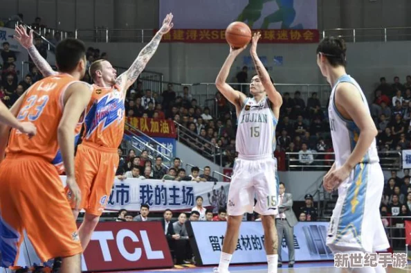 籃球隊的公共小0次成長總結(jié)：隊員們竟然在關(guān)鍵比賽中踢館成功-震驚全城！