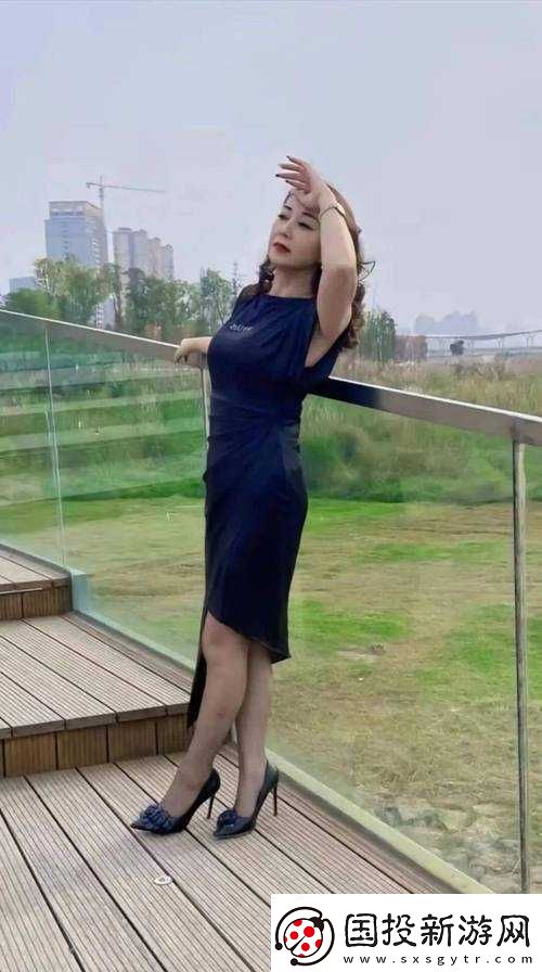 熟婦逼：獨(dú)特魅力的展現(xiàn)