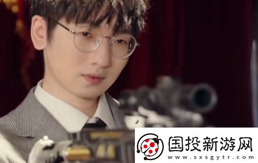 LPL解說和美女演員拍短劇