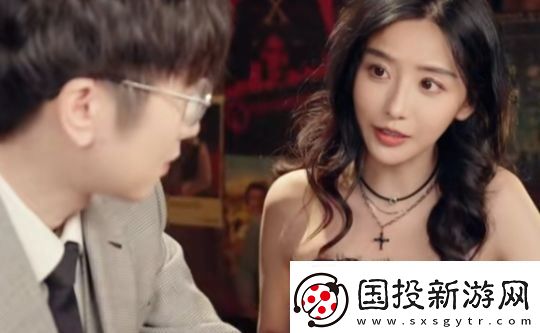 LPL解說(shuō)和美女演員拍短劇-被網(wǎng)友質(zhì)疑是否要轉(zhuǎn)行-本人：拍著玩而已