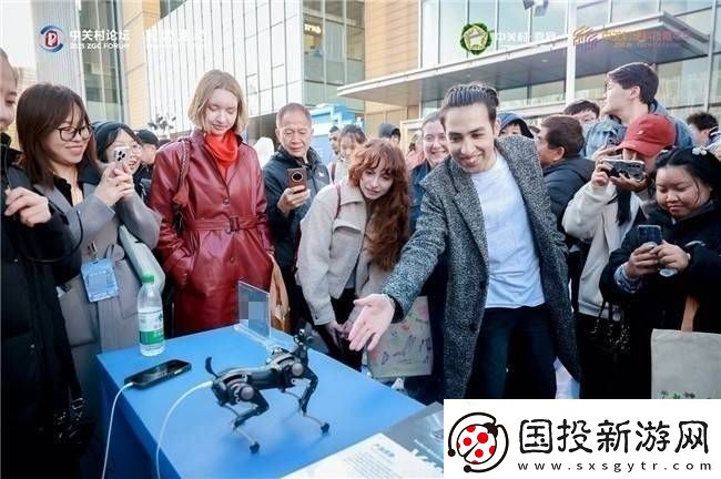 硬科技盛宴落幕！2025中關(guān)村嘉年華點(diǎn)燃新質(zhì)生產(chǎn)力發(fā)展引擎